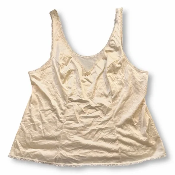Vintage Vanity Fair Nude Lace Trim Tricut Tank Top Size 38 XL - Picture 1 of 4